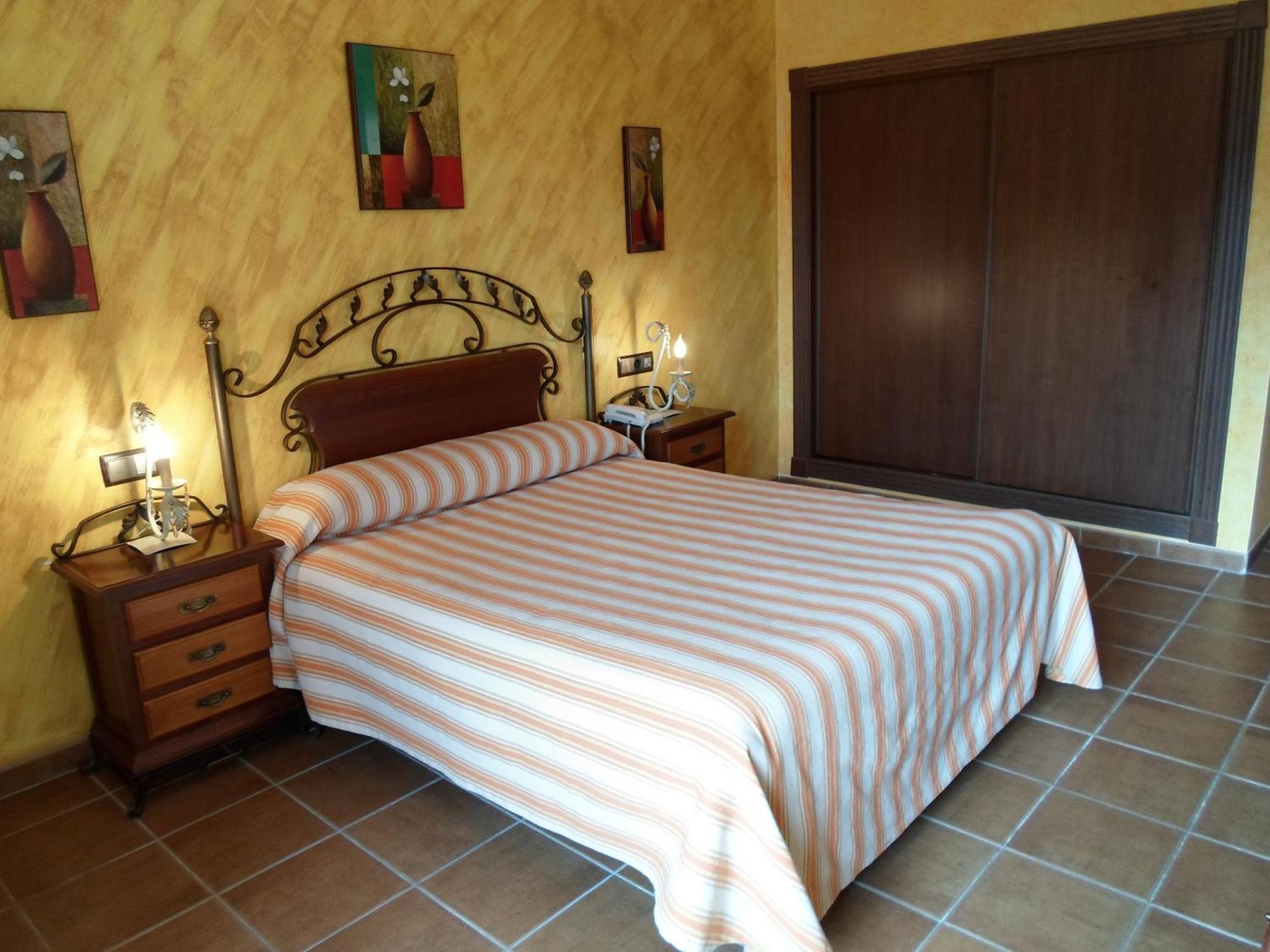 Hotel El Doncel Atarfe Oda fotoğraf