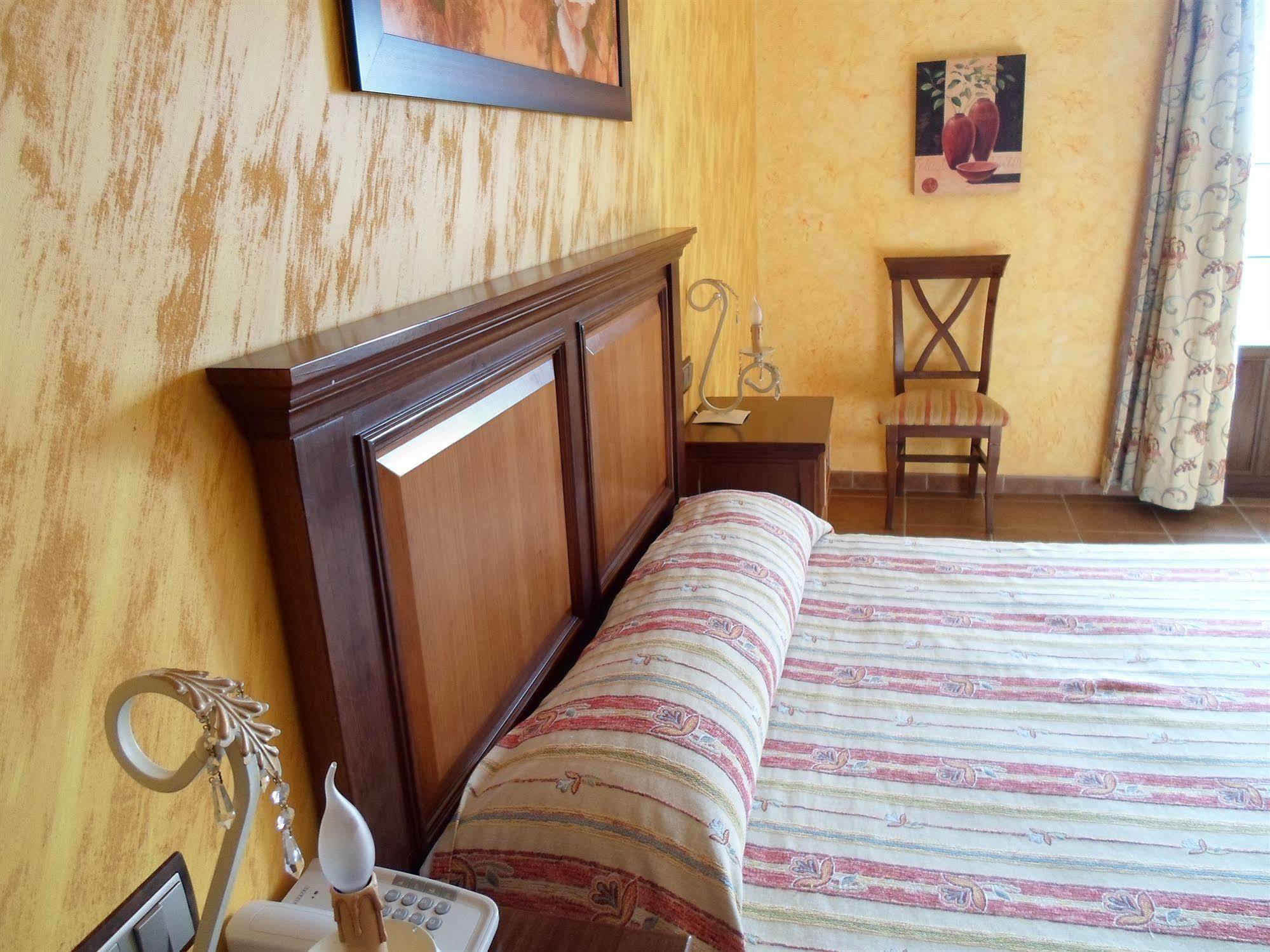 Hotel El Doncel Atarfe Dış mekan fotoğraf
